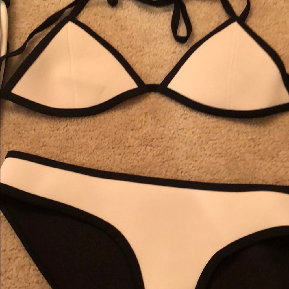 Triangl bathing suit